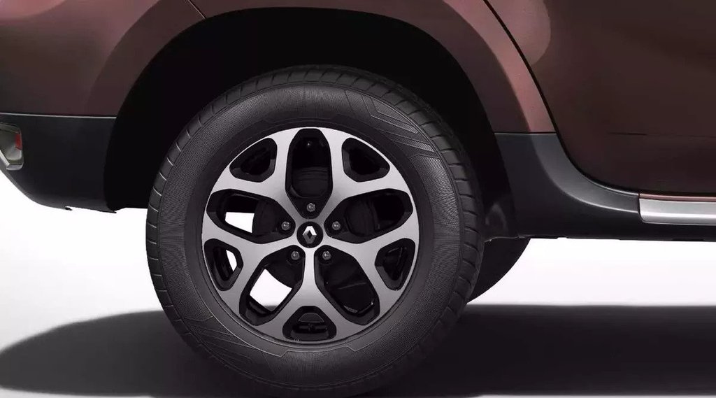 Renault offering bumper discounts