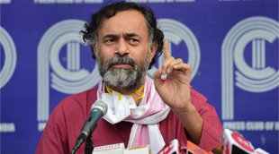 Yogendra yadav photo jansatta, yogendra PTI
