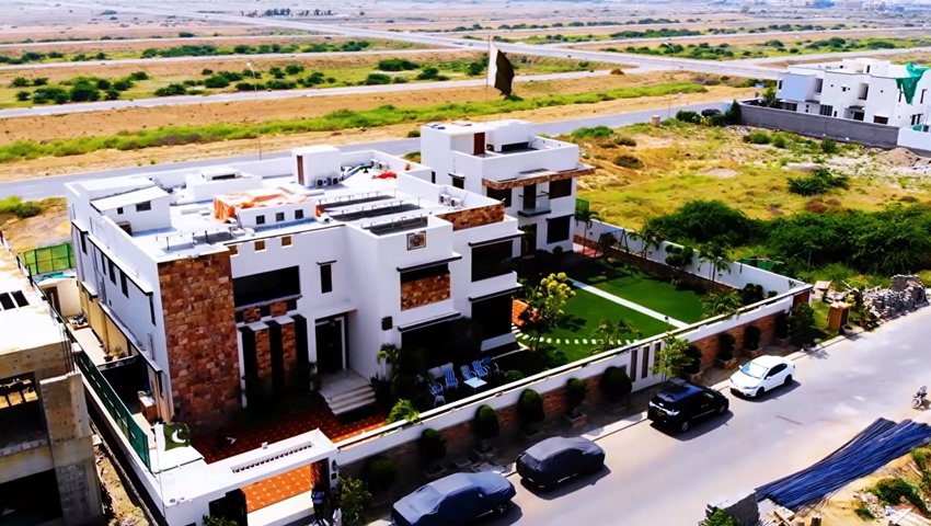 Shahid Afridi Home241
