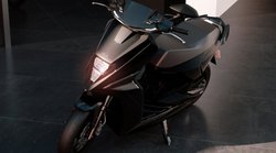 पेट्रोल पंप का रास्ता भुला देगा ये इलेक्ट्रिक स्कूटर, सिंगल चार्ज में सरपट दौड़ता है 236 किलोमीटर, जानें पूरी डिटेल