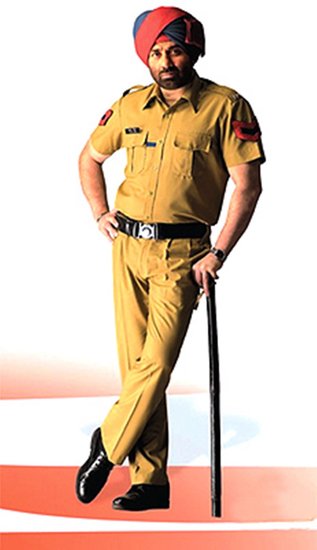 2005 में एन आर पचीसिया की फिल्म जो बोले सो निहाल में सनी देओल ने सिख हवलदार निहाल सिंह का किरदार निभाया था। ये फिल्म फ्लॉप रही थी।