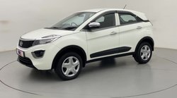 जीरो डाउन पेमेंट पर 5.7 लाख में यहां मिलेगी 5 स्टार सेफ्टी रेटिंग SUV Tata Nexon, कंपनी देगी गारंटी और वारंटी प्लान