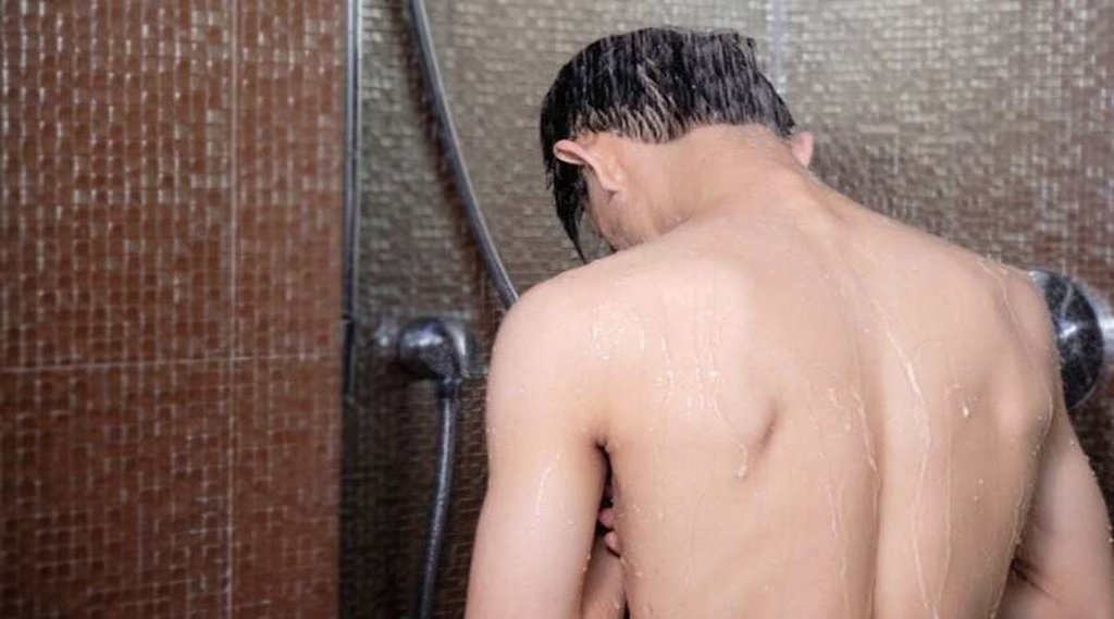 cold, bath, hot water, harmful