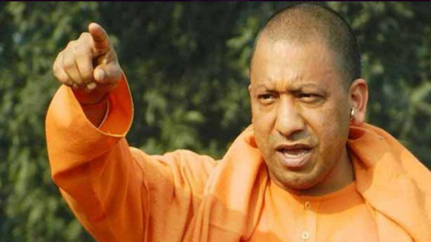 योगी का कहना था कि टीचर बच्चों के नाखून और बाल छोटे रखने के लिए काफी सख्ती करते थे।