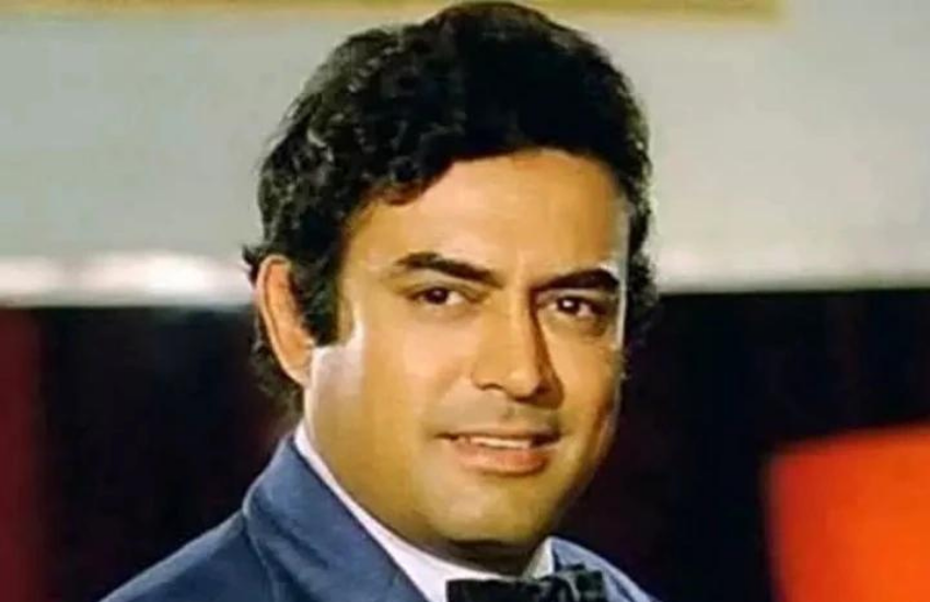 संजीव ने अमिताभ बच्चन के घर को भी टूटने से बचाने में अपनी अहम भूमिका अदा की थी।