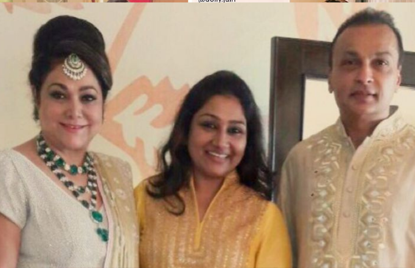 अनिल अंबानी की पत्नी टीना अंबानी को साड़ी और लहंगा पहनाने वाली भी डॉली ही हैं।