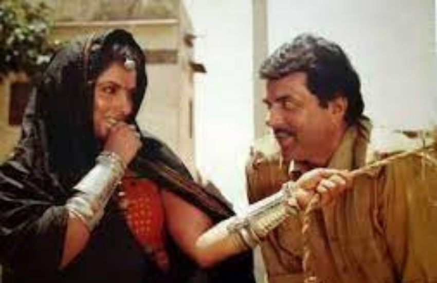 धर्मेंद्र ने जब डिंपल कपाड़िया के साथ साल 1991 में दुश्मन देवता फिल्म की थी, तब सनी देओल की खास दोस्त के रूप में डिंपल की चर्चा होती थी।