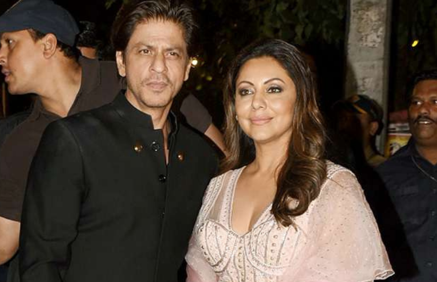 बता दें कि 2009 में फोर्ब्स की लिस्ट में कमाई के मामले में आमिर 540 वें स्थान पर थे, इसके बाद शाहरुख (735), सलमान (753), इरफान (825) और ऋतिक (1,059) स्थान पर थे।