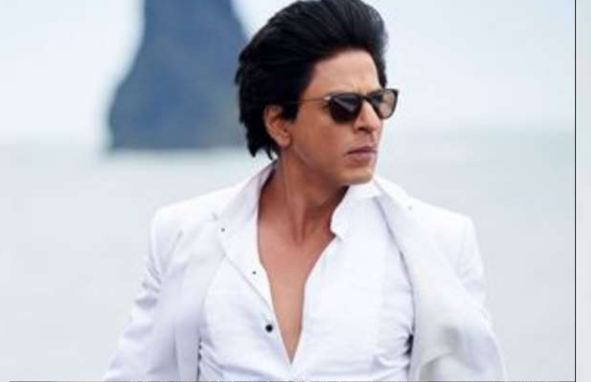 बनारस में शाहरुख खान के नाम पर पान मिलता है। असल में इस दुकान पर एक बार शाहरुख खान ने पान खाया था।