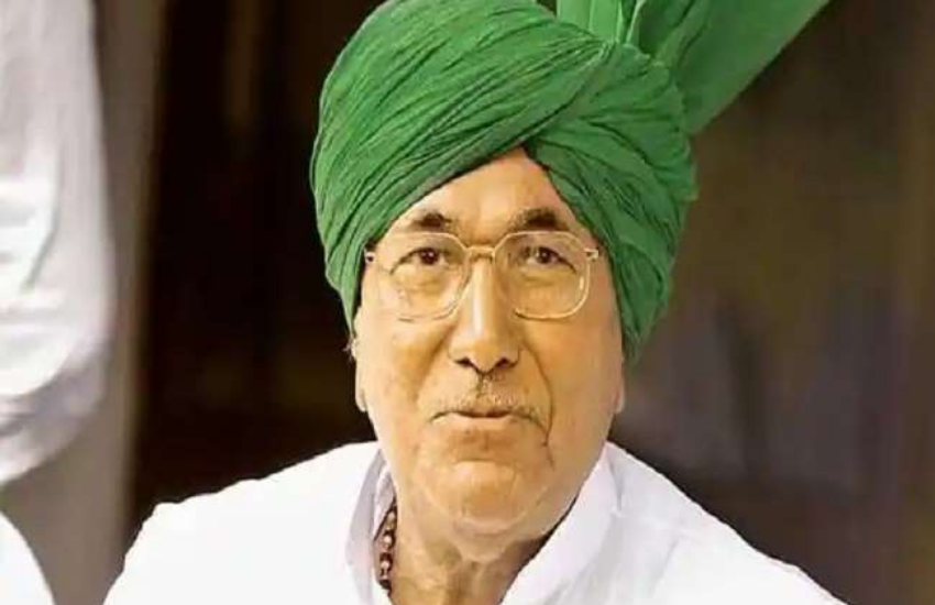 हरियाणा के दिग्गज नेता में शुमार ओम प्रकाश चौटाला मात्र 4 दिन के सीएम रहे थे। साल 1991 में मात्र चार दिन के लिए और 1990 में मात्र 5 दिन के लिए मुख्यमंत्री बने थे।