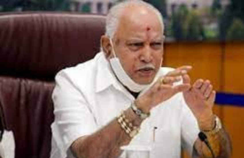 मात्र 3 दिन के सीएम रहने वालो में कर्नाटक के बीएस येदुयुरप्पा का नाम भी शामिल है।। 2018 में कर्नाटक के सियासी घटनाक्रम की धुरी रहे भाजपा नेता और प्रदेश अध्यक्ष बीएस येदुयुरप्पा की सरकार सिर्फ तीन दिन में ही गिर गई। 2007 में भी बीएस येदियुरप्पा 8 दिन के लिए सीएम रहे थे।