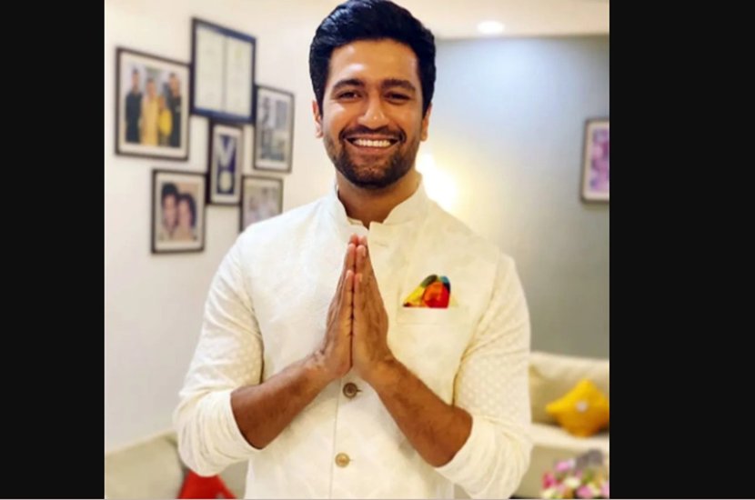 विकी कौशल अकसर सोशल मीडिया में अपने घर की तस्वीरें शेयर करते रहते हैं। इन तस्वीरों में उनके आशियाने के अंदर की झलक दिखती है।