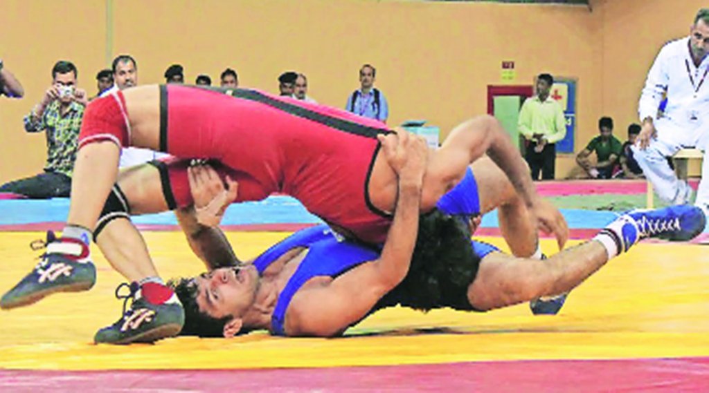 अखाड़ों में खूनखराबा कहीं अभिशाप न बन जाए!