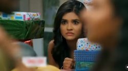 Yeh Rishta Kya Kehlata Hai: बंद कमरे में डॉ अभि को सिड्यूज करने पहुंची पेशेंट, तो इस नजारे को देख नहीं पाई छिपी हुई अक्षरा