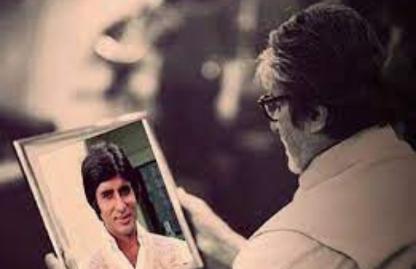 अमिताभ बच्चन 1982 में बैंगलोर में मनमोहन देसाई की फिल्म कुली की शूटिंग के दौरान फाइट सीन में ऐसे घायल हुए थे कि वह 59 दिनों तक आईसीयू में भर्ती रहे थे। इस घटना में उन्हें डॉक्टर ने एक बार क्लिनकली डेड तक घोषित कर दिया था लेकिन चमत्कारिक रूप से उनकी जान बची थीं।