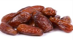 हाई यूरिक एसिड को कंट्रोल कर हड्डियों को मजबूत बनाता है खजूर, सर्दियों में इस तरह करें डाइट में शामिल