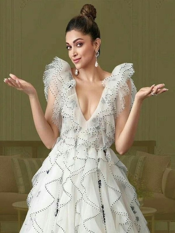 deepika 8