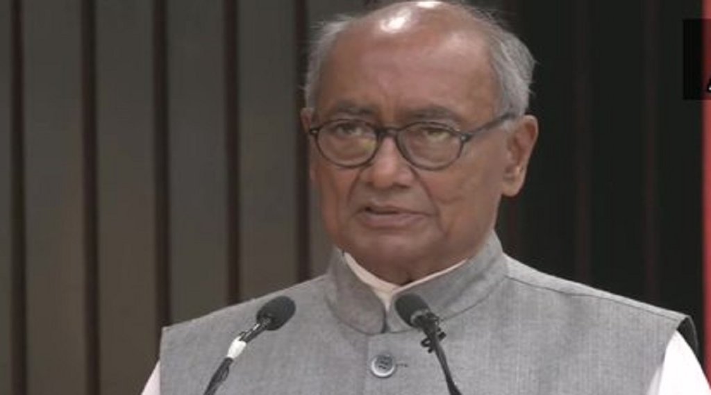 digvijay singh, savarkar