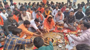 gurgaon namaz site havan, namaz dispute haryana
