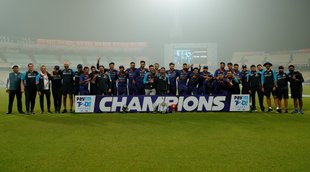 team-india-won-8th-consecutive-bilateral-t20-series-against-new-zealand-rohit-sharma-rahul-dravid-duo-made-winning-start-with-6th-whitewash-for-team-in-t20