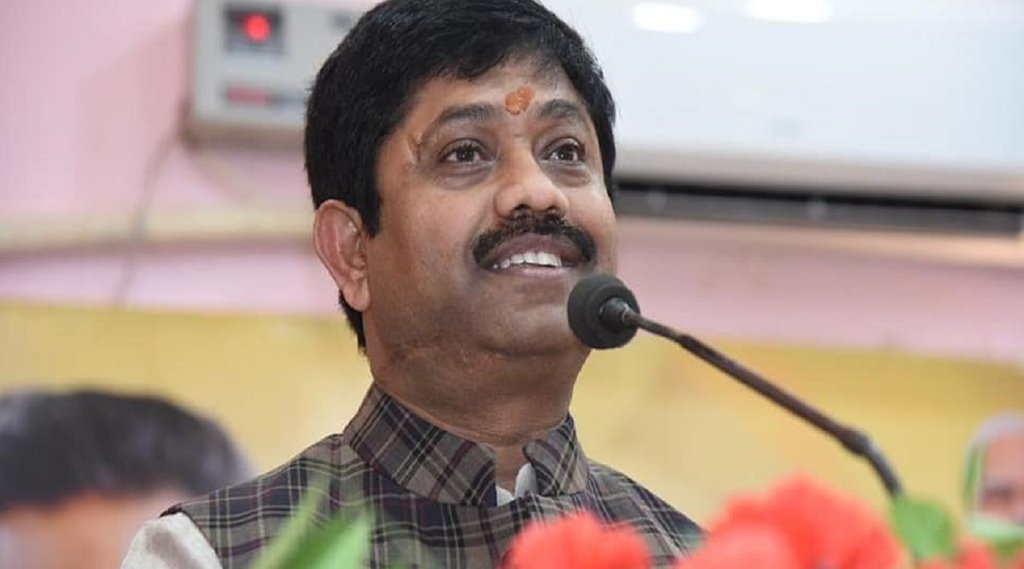 UP के मंत्री ने कसा तंज, बोले- जगजाहिर है अखिलेश का बचपना, बिना मेहनत के बने CM, 5 साल खेलते रहे वीडियो गेम