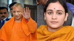 BJP में शामिल हुईं अपर्णा यादव, इंग्लैंड से की है पढ़ाई; जानिये कितनी प्रॉपर्टी की हैं मालकिन