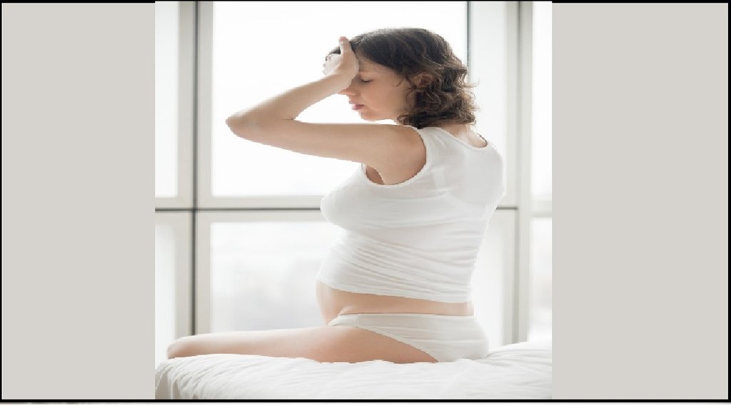 pregnant-woman-having-migraine