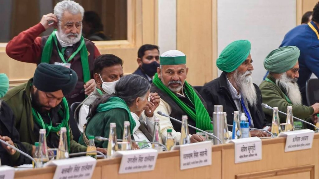किसान नेताओं के बीच आपसी फूट को लेकर राकेश टिकैत ने कहा कि कुछ लोगों का तापमान हमेशा 200 डिग्री रहता है। (फोटो: पीटीआई)