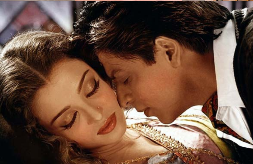 संजय लीला भंसाली (Sanjay Leela Bhansali) की फिल्‍म 'देवदास' (Devdas) को रिलीज हुए 19 साल हो चुके हैं। इस फिल्‍म में शाहरुख खान के साथ ऐश्‍वर्या राय (Aishwarya Rai) 'पारो' के किरदार में, तो माधुरी दीक्ष‍ित (Madhuri Dixit) 'चंद्रमुखी' के रोल में थीं।