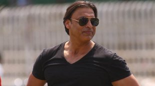 shoaib akhtar, Dr Nauman Niaz