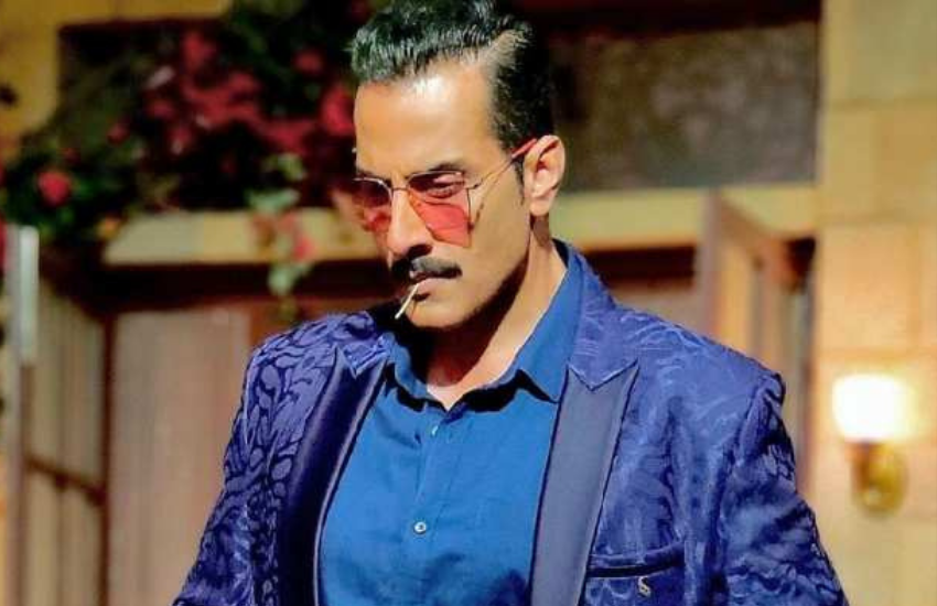 सुधांशु का कहना था कि सीरियल का एक सीन उन्हें बहुत परेशान कर रहा था और जब शूट शुरू हुआ तो वह सीन करते-करते रो पड़े थे। इसे भी पढ़ें -Anupamaa का हिस्सा न बनने पर उर्फी जावेद का फूटा गुस्सा, कहा- एक्स बॉयफ्रेंड की वजह से सीरियल छूटा