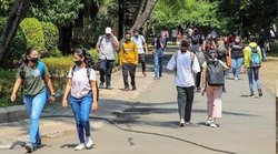 इंटर पास करने वाली छात्राओं के अकाउंट में जल्द क्रेडिट होंगे 25 हजार रुपये, जानिए किसको मिलेगा फायदा