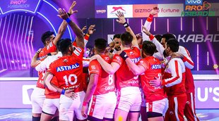 Gujarat Giants vs Jaipur Pink Panthers Pro Kabaddi