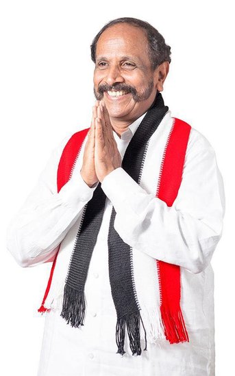 आर नटराज तमिलनाडु में AIADMK के विधायक हैं। नटराज भी पुलिस सेवा में रहे हैं। वह 1975 बैच के आईपीएस अफसर थे। 2014 में उन्होंने AIADMK के साथ अपनी राजनीतिक पारी शुरू की थी।