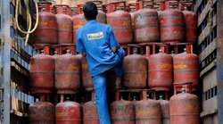 नहीं आ रही अकाउंट में LPG Cylinder सब्सिडी तो घर बैठे करें यह काम
