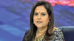 लाइव शो में बार-बार गलत नाम ले रहे थे कांग्रेस नेता, एंकर नाविका कुमार ने इस तरह बताया सही नाम