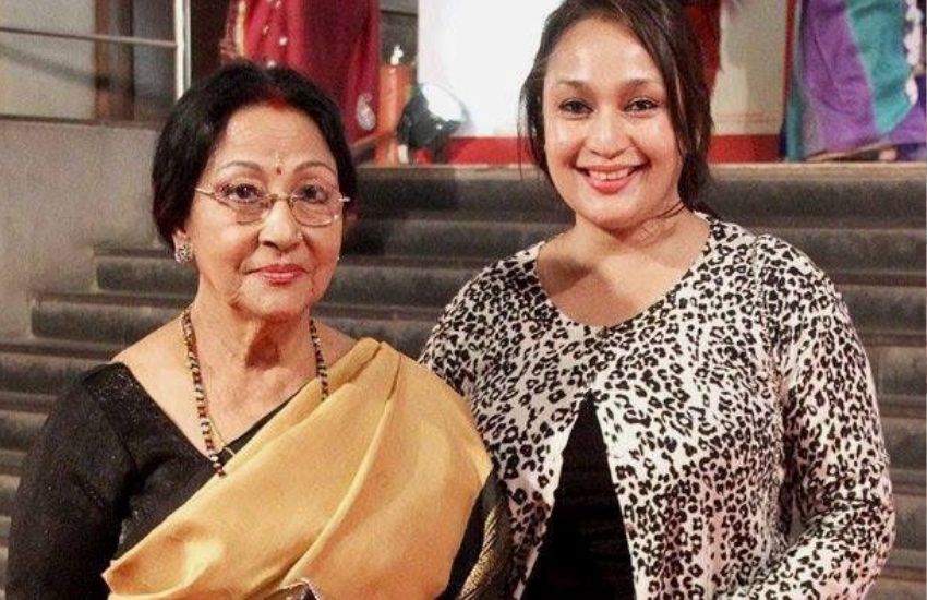 माला सिन्हा की बेटी प्रतिभा सिन्हा भी अपनी मां की तरह बाॅलीवुड में वो मुकाम नहीं पा सकीं।