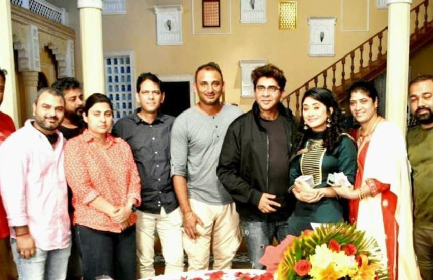 शिवांगी ने लिखा था कि, जीवन में एक समय ऐसा आता है जब नए लोग मिलते हैं और वे ऐसा असर छोड़ते हैं कि दिल में घर कर जाते हैं।