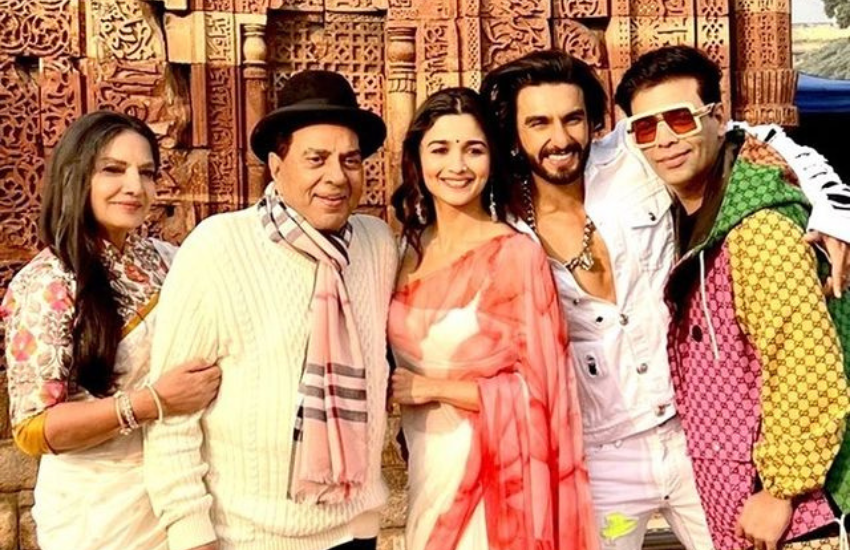 जूनियर महूमूद का कहना था कि करीब 200 लोग हथियार के साथ गुस्से में होटल में आए सभी टूरिस्ट को मारने पर आमदा थे।