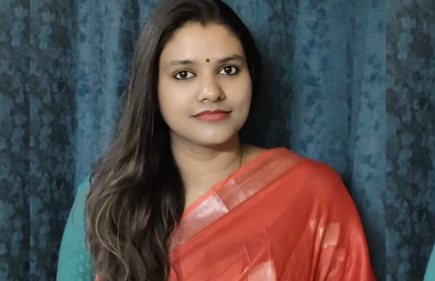 यूपी राज्य मंत्री गुलाब देवी की पुत्री साक्षी दिवाकर को भाजपा के प्रदेश अध्यक्ष स्वतंत्र देव सिंह ने प्रदेश प्रवक्ता बनाया है।