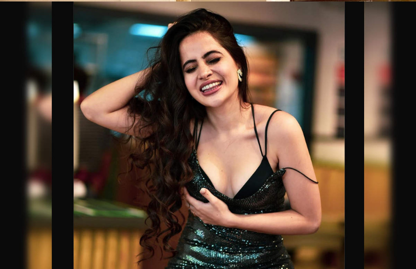 उर्फी का कहना था कि आज भी वहां पर वह नहीं हैं, जहां पर वह जाना चाहती थीं, लेकिन कम से कम वह उस रास्ते पर हैं।