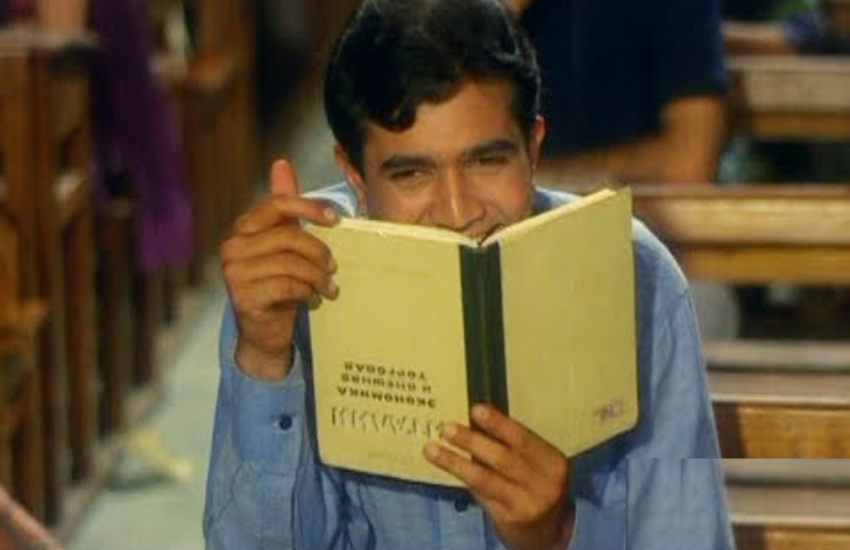राजेश खन्ना का प्रोफेशनल करियर जितना बेहतर था, उतनी ही उनकी पर्सनल लाइफ गड़बड़ थी। डिंपल कपाड़िया से शादी से पहले और शादी के बाद भी राजेश खन्ना का नाम कई एक्ट्रेसेस से जुड़ा था। पत्नी डिंपल से साल 1973 में उन्होंने शादी की लेकिन दोनों साल 1984 से अलग-रहने लगे थे। तो चलिए जानें कि काका का नाम किन एक्ट्रेसेस संग जुड़ा था और किसके साथ उन्होंने कितनी फिल्में की थीं।