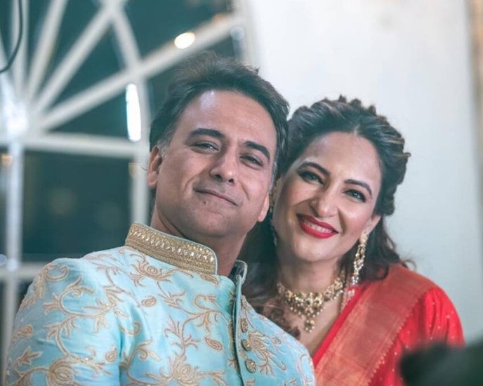 рд╕рд╛рдЬрд┐рдж рдЦрд╛рди рд╕реЗ рдмреНрд░реЗрдХрдЕрдк рдХреЗ рдмрд╛рдж рд░рдХреНрд╖рдВрджрд╛ рдЦрд╛рди рдиреЗ рд╕рдЪрд┐рди рддреНрдпрд╛рдЧреА рд╕реЗ рд╢рд╛рджреА рдХреАред рд╕рдЪрд┐рди рдкрд╣рд▓реЗ рд╕реЗ рддрд▓рд╛рдХрд╢реБрджрд╛ рдФрд░ рджреЛ рдмрдЪреНрдЪреЛрдВ рдХреЗ рдкрд┐рддрд╛ рдерд╛ред┬а