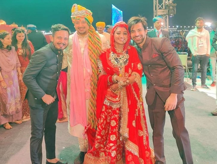 मोहिना सिंह ने उत्तराखंड के सुयश राजपूज से साल 2020 में ब्याह रचाया था। शादी के बाद मोहिना ने छोटे पर्दे को अलविदा कह दिया है।