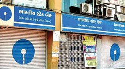 Bank Holiday 2021-22: अगले हफ्ते से दिसंबर में 8 दिन तो जनवरी में 12 दिन बैंक अलग- अलग जगहों पर रहेंगे बंद , फटाफट निपटा लें जरुरी काम