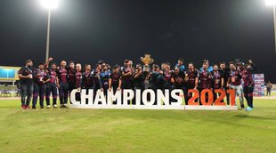 t10-league-champion-deccan-gladiators-beats-sunny-leone-delhi-bulls-in-final-clash-to-clinch-title-andre-russel-hits-32-balls-90-runs