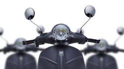 एंटी थेफ्ट स्मार्ट लॉक और आकर्षक डिजाइन वाला ये इलेक्ट्रिक स्कूटर सिंगल चार्ज में देता है 120 km तक की  रेंज