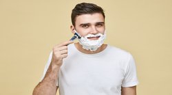 Shaving Tips: खूबसूरत चेहरा पाने के लिए पुरुषों को रखना चाहिए इन 3 बातों का ध्यान, जानिए