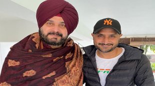 harbhajan-singh-navjot-singh-sidhu-seen-in-single-photo-punjab-congress-chief-gives-caption-of-possibilities-speculations-raised-for-joining-congress