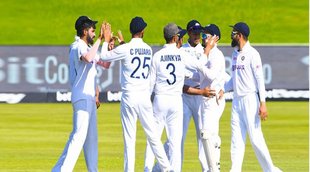 IND vs SA 1st test Day Stumps Team India Jasprit Bumrah Mohammad Shami Dean Elgar